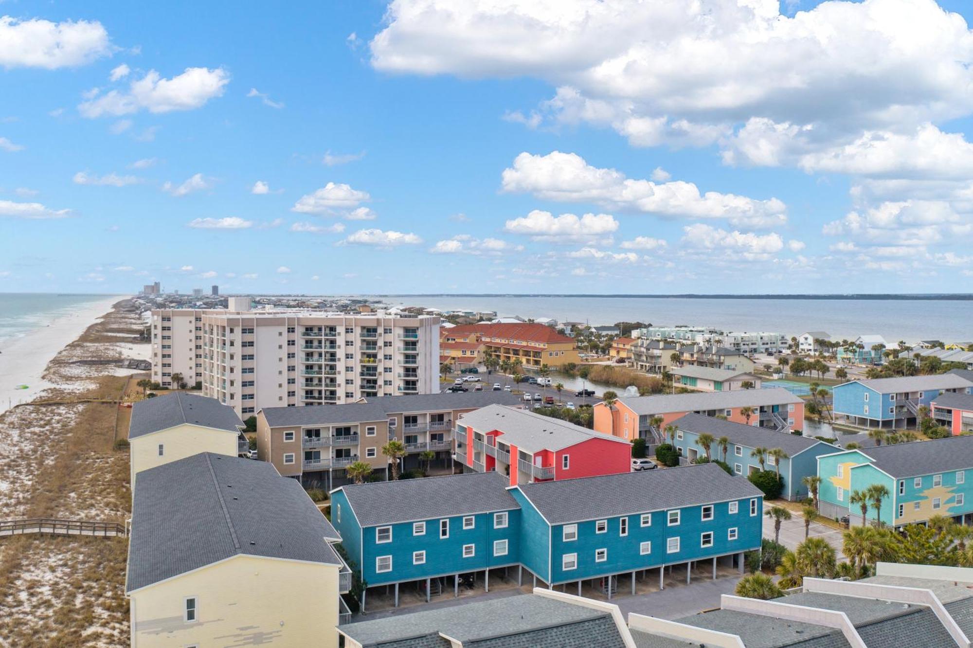 Villas On The Gulf L1- Ocean View Steps To Beach! เพนซาโคลาบีช ภายนอก รูปภาพ
